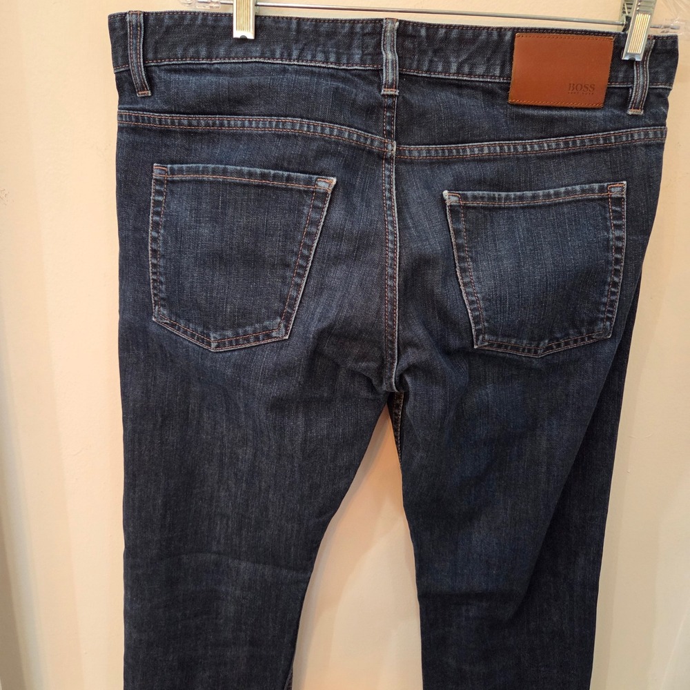 Hugo Boss Jeans 34/32 Dark Blue Stretch Straight Leg Designer Denim - Picture 2 of 8